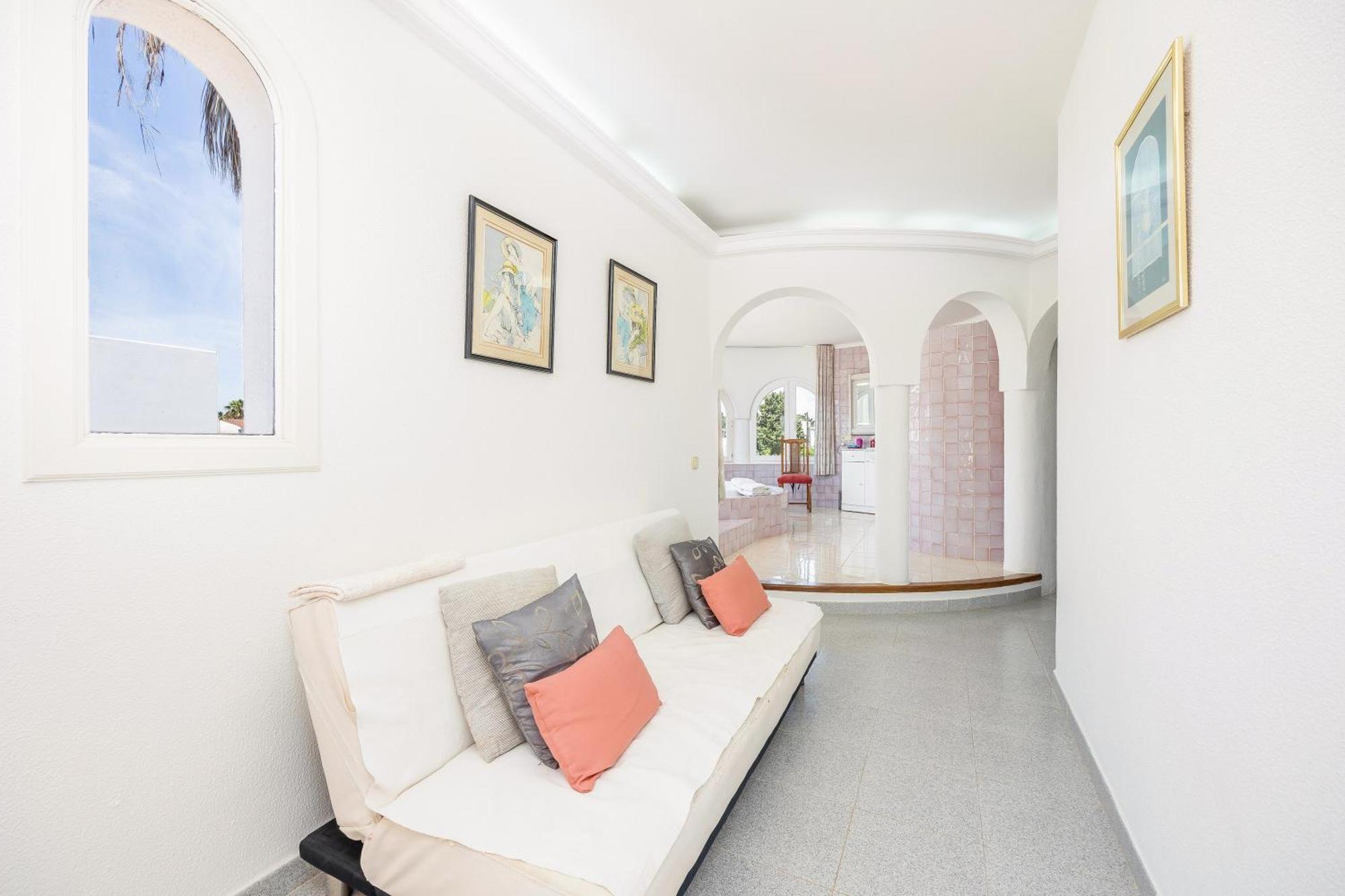 Villa Malik Mit Meerblick Und Pool กาลาดอร์ ภายนอก รูปภาพ